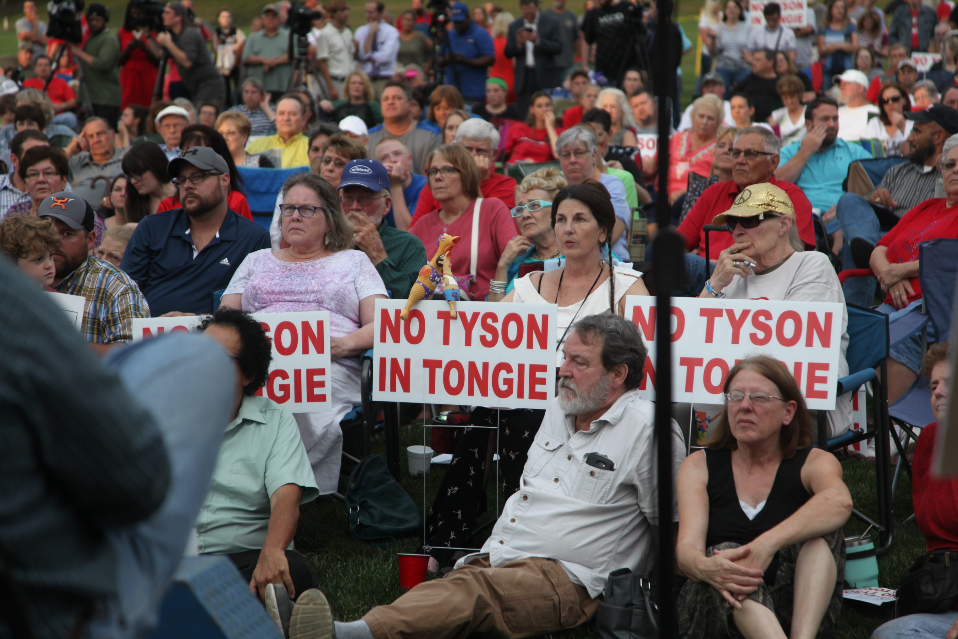 Tonganoxie residents still concerned over poultry plant issue News
